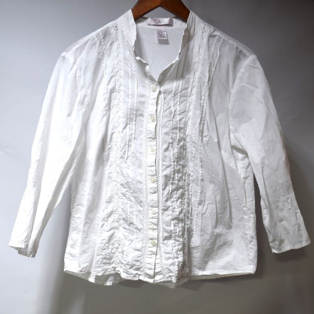 At Last Classics ALC White Cotton Pintuck Lace Button Front Blouse Small
